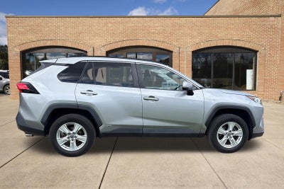 2019 Toyota RAV4 Hybrid XLE