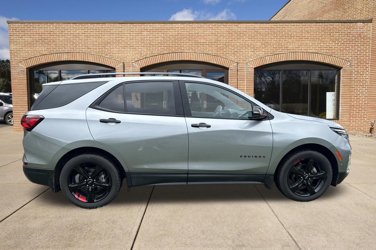 2023 Chevrolet Equinox Premier