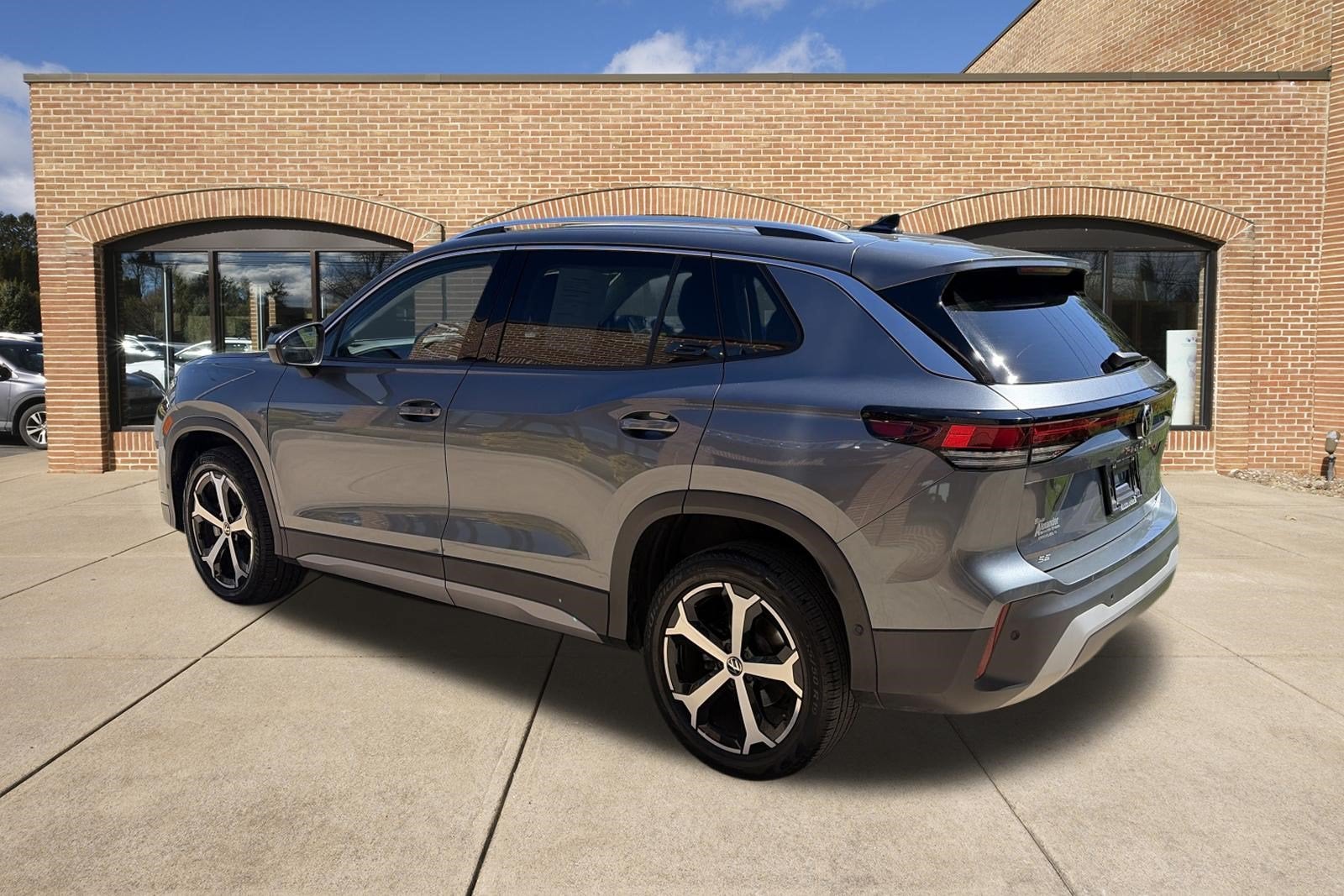 2026 Volkswagen Tiguan SE