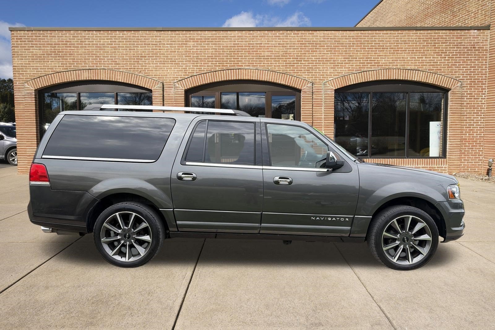 2017 Lincoln Navigator L Reserve