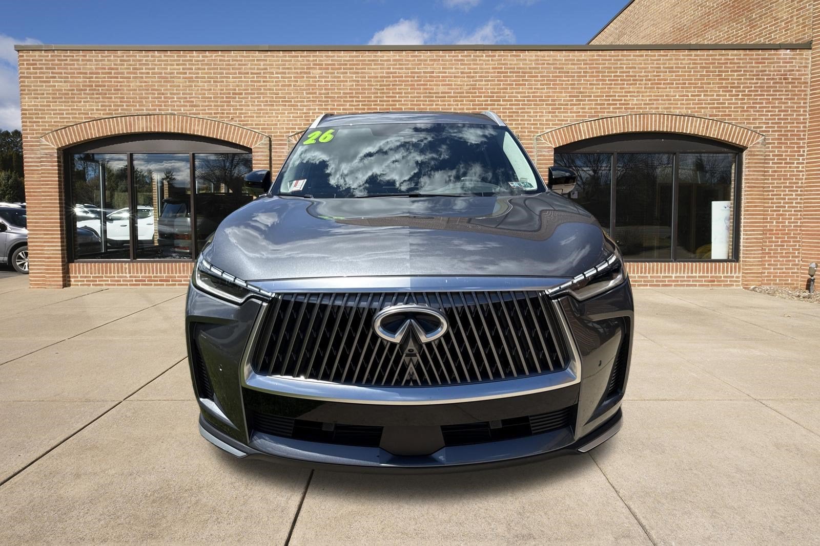 2026 INFINITI QX60 LUXE