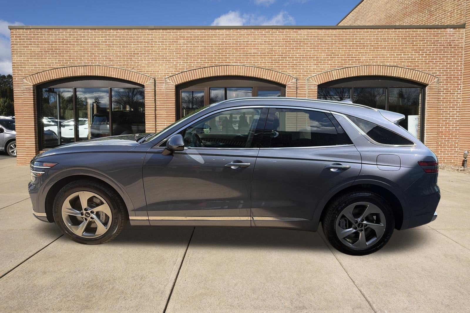 2026 Genesis GV70 2.5T