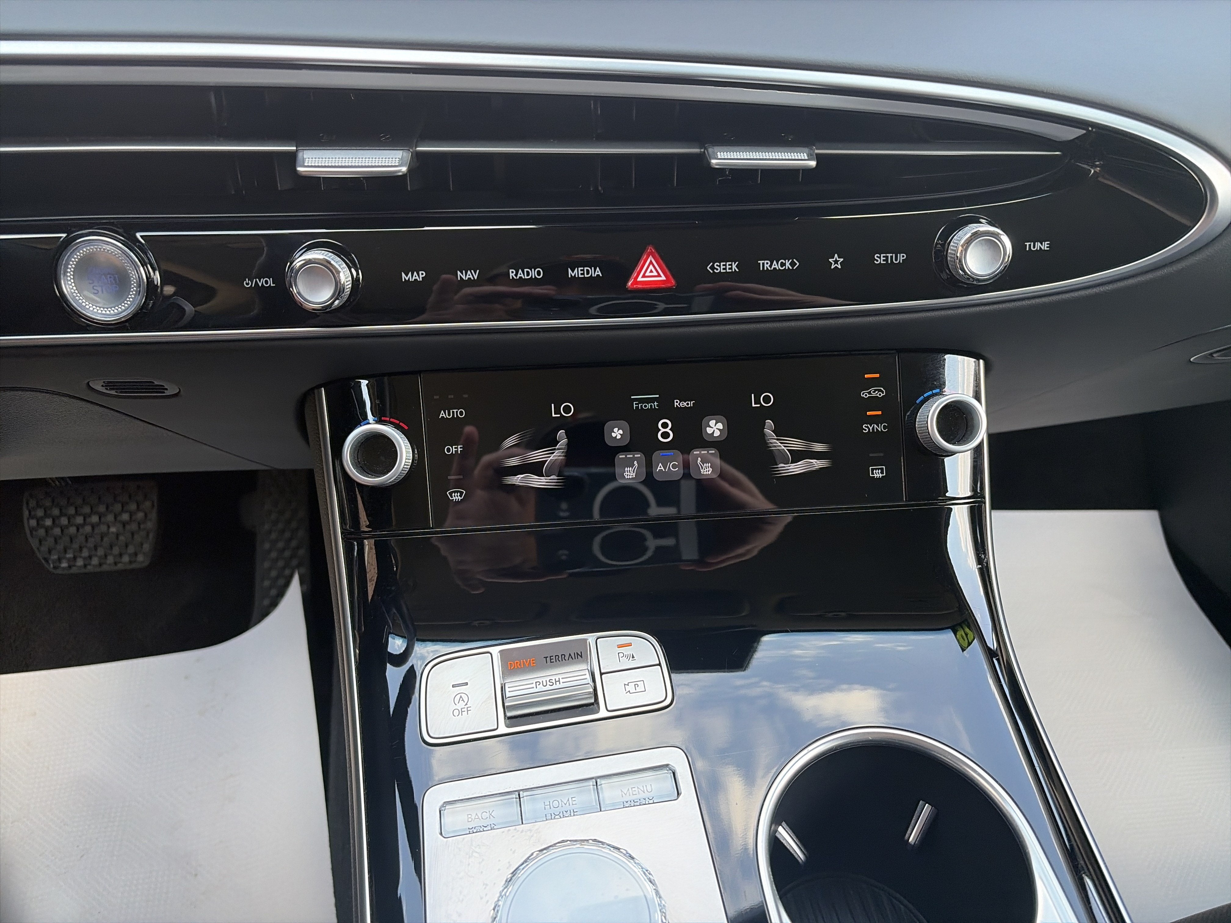 2026 Genesis GV70 2.5T