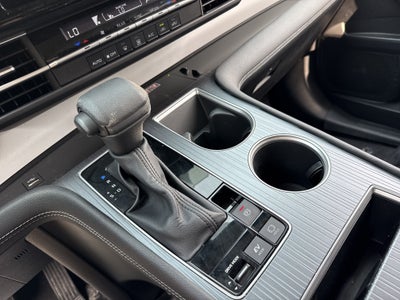 2025 Toyota Sienna LE