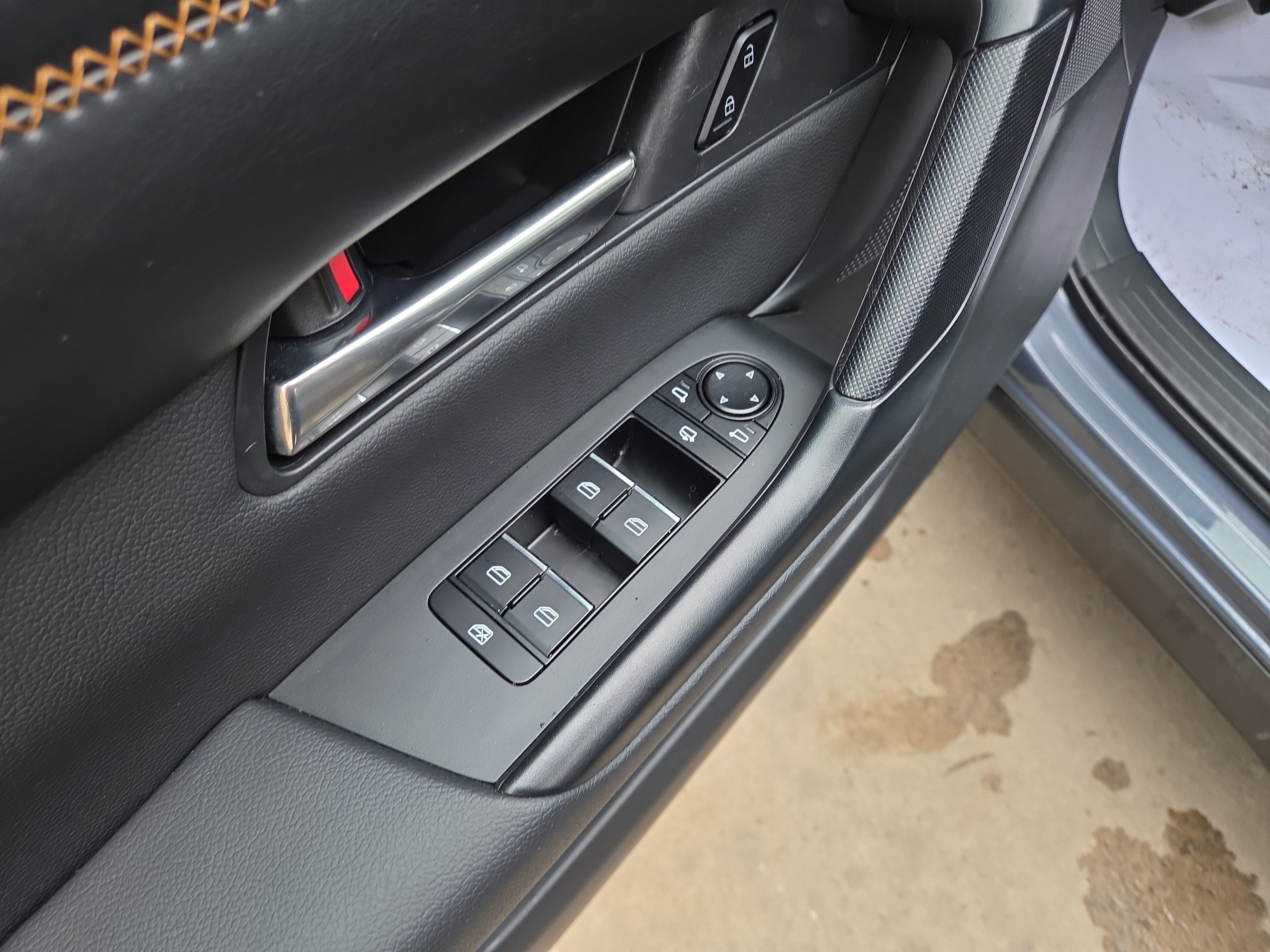 2025 Mazda Mazda CX-50 2.5 S Premium Plus Package