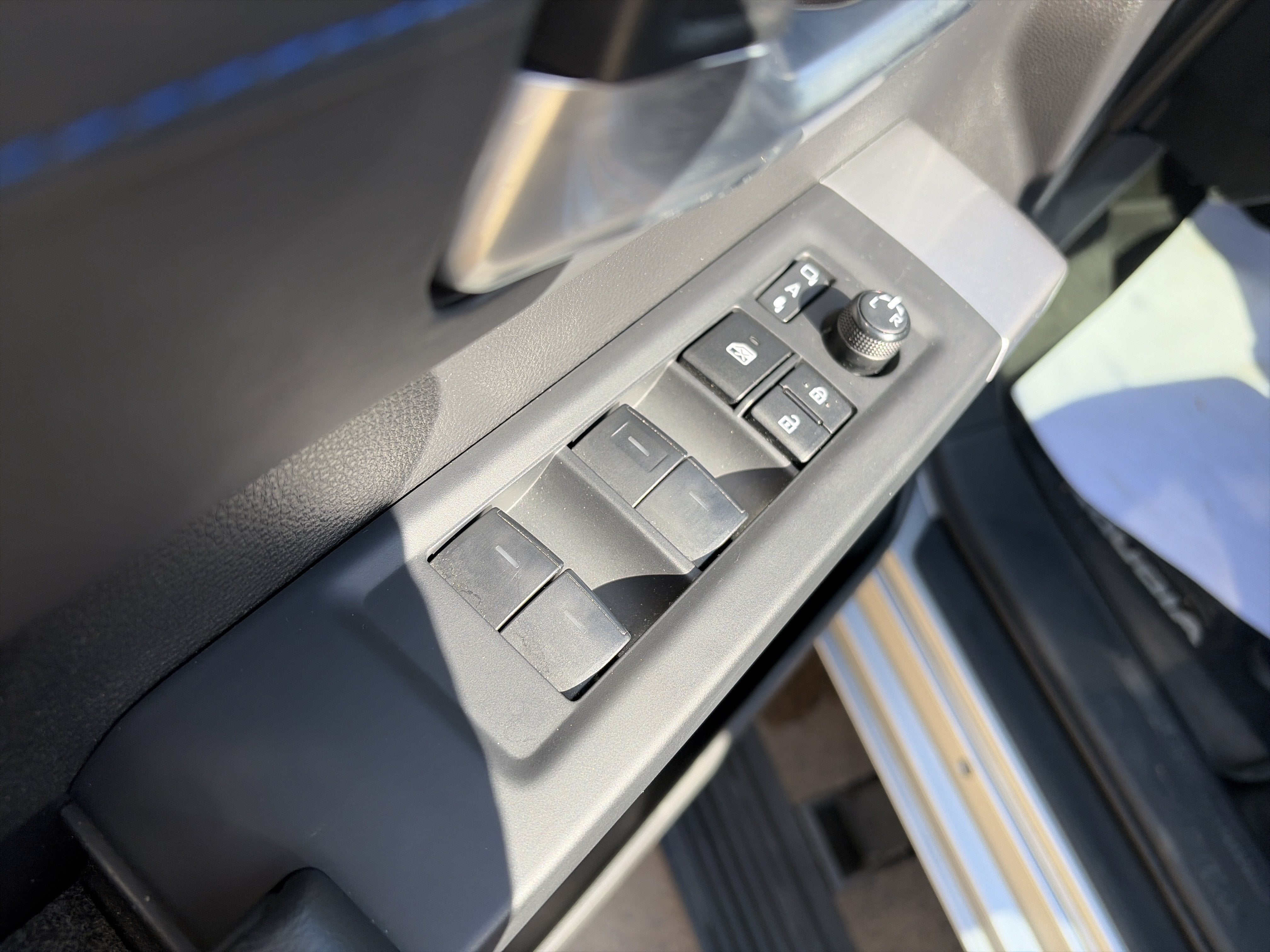 2023 Toyota Sequoia Platinum