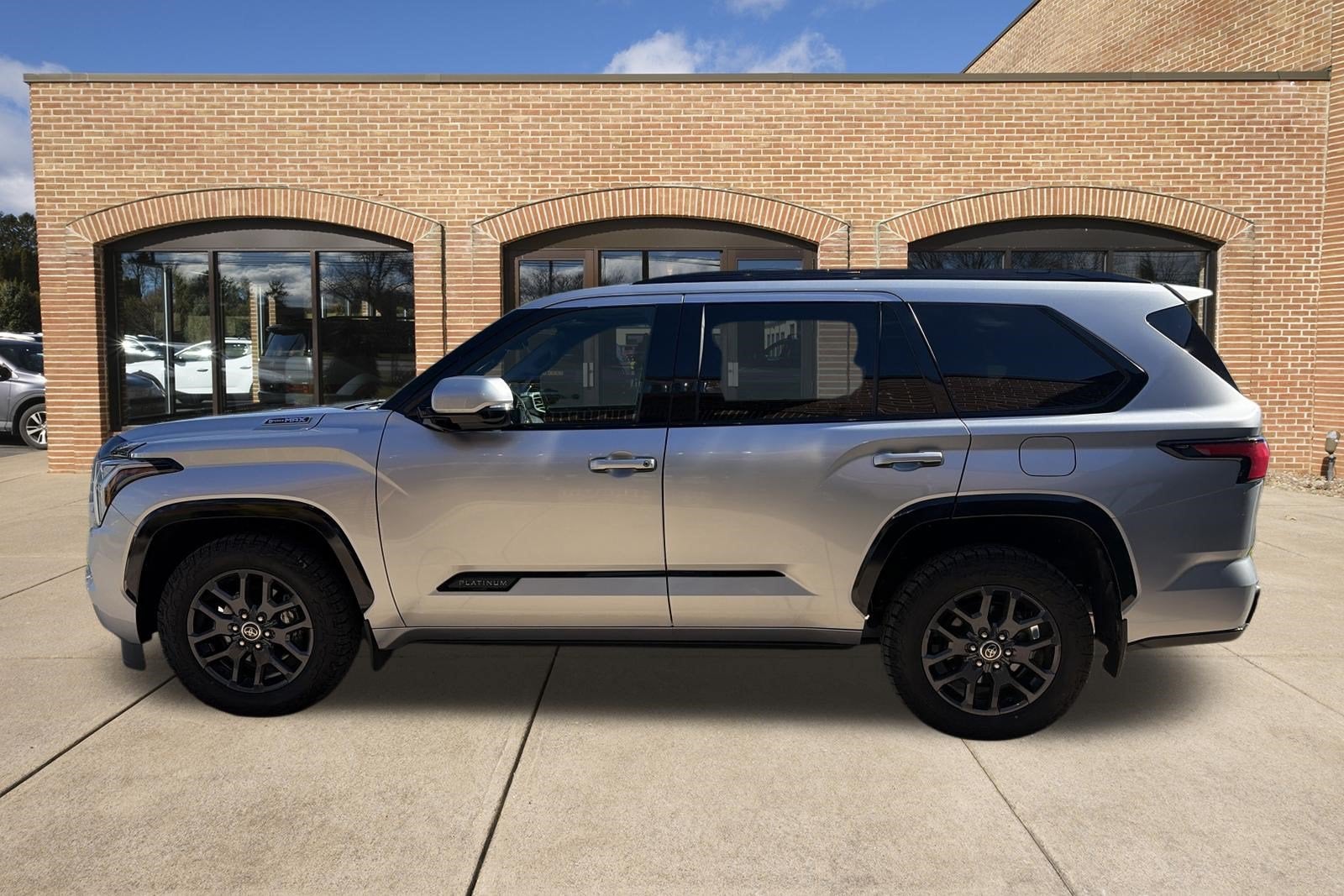 2023 Toyota Sequoia Platinum