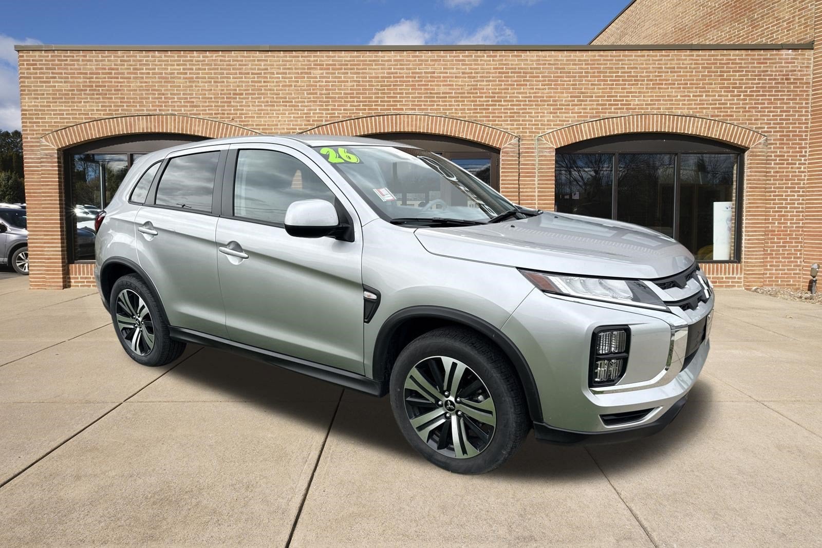 2026 Mitsubishi Outlander Sport ES