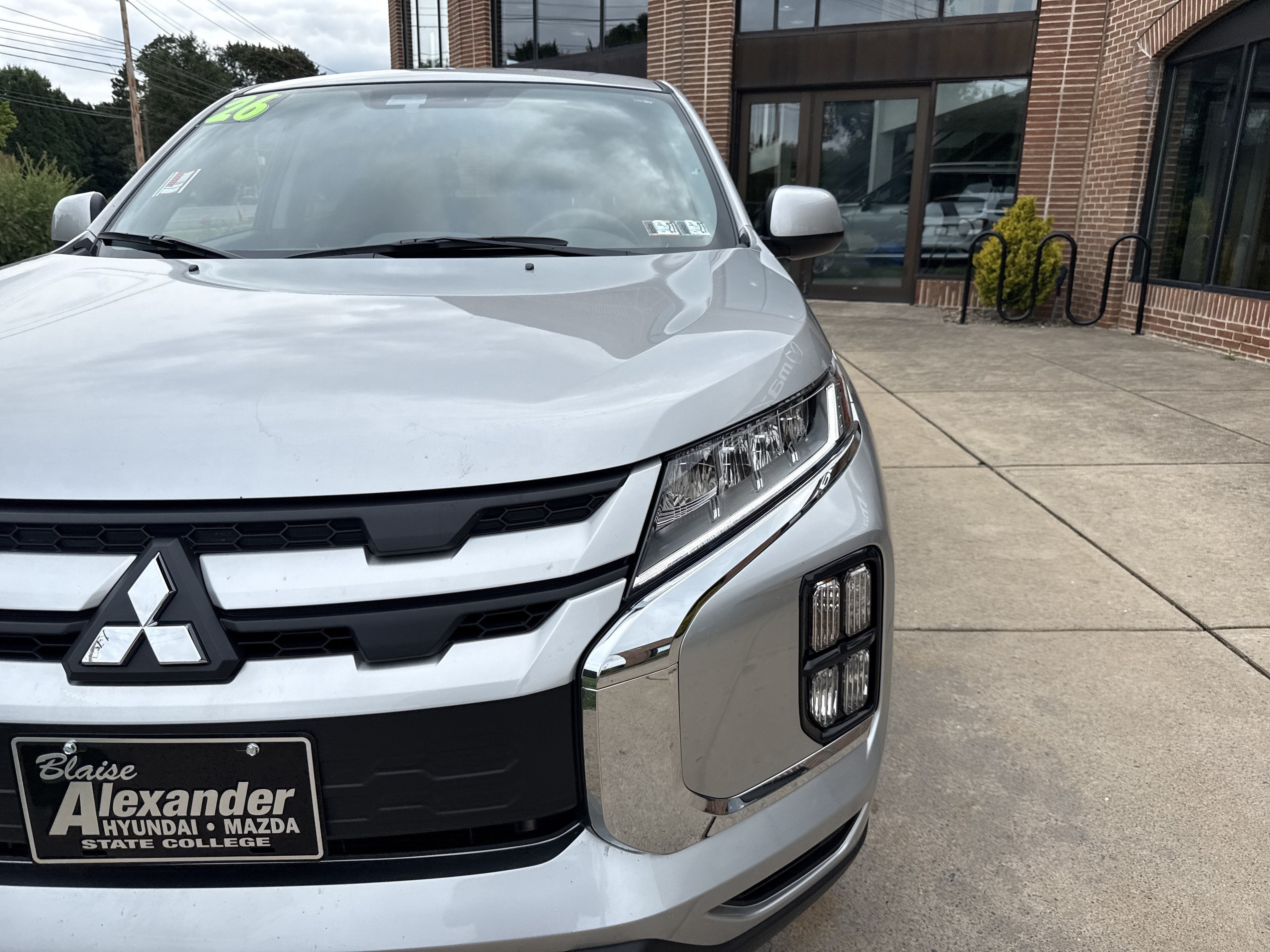 2026 Mitsubishi Outlander Sport ES