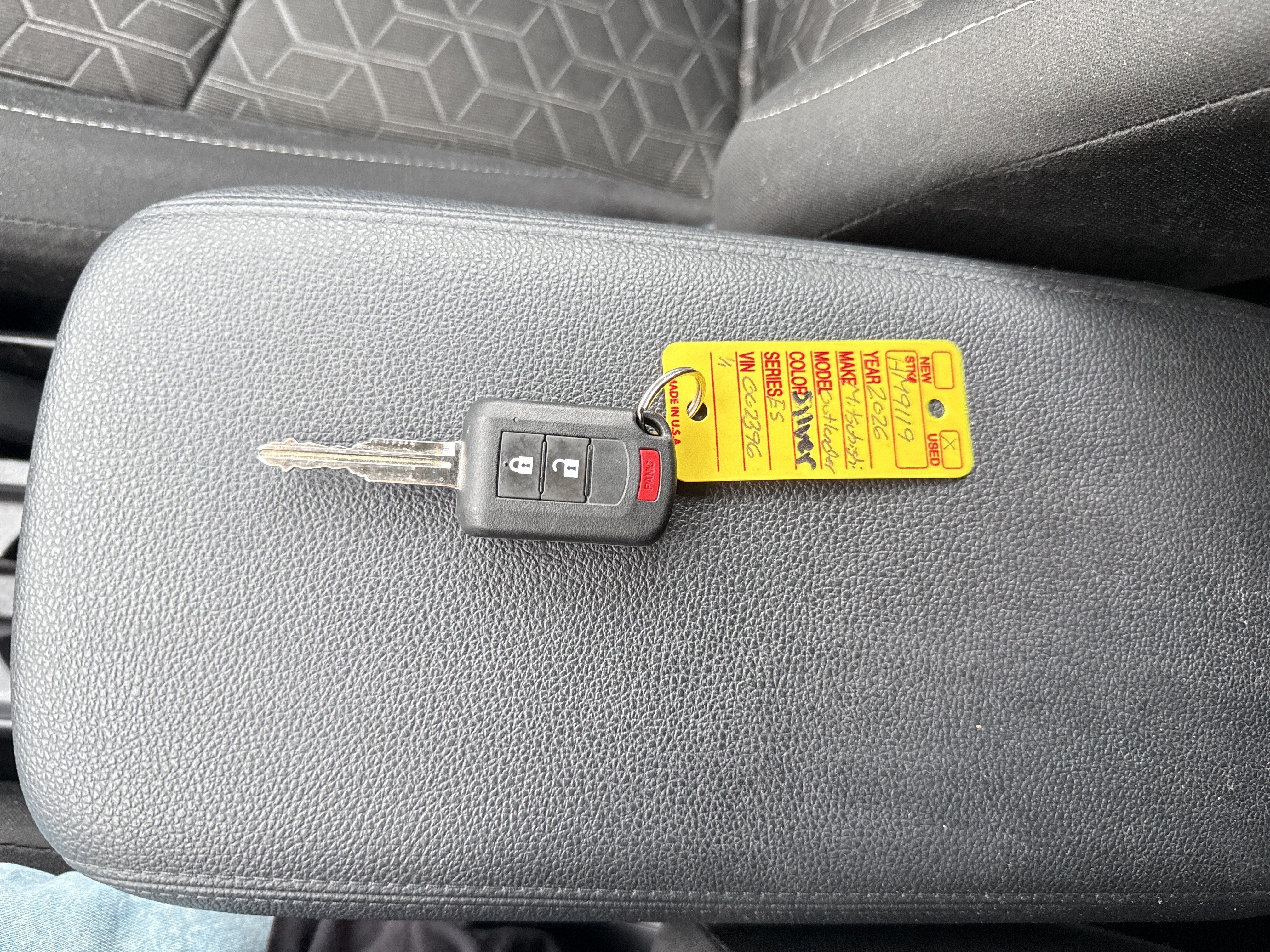 2026 Mitsubishi Outlander Sport ES