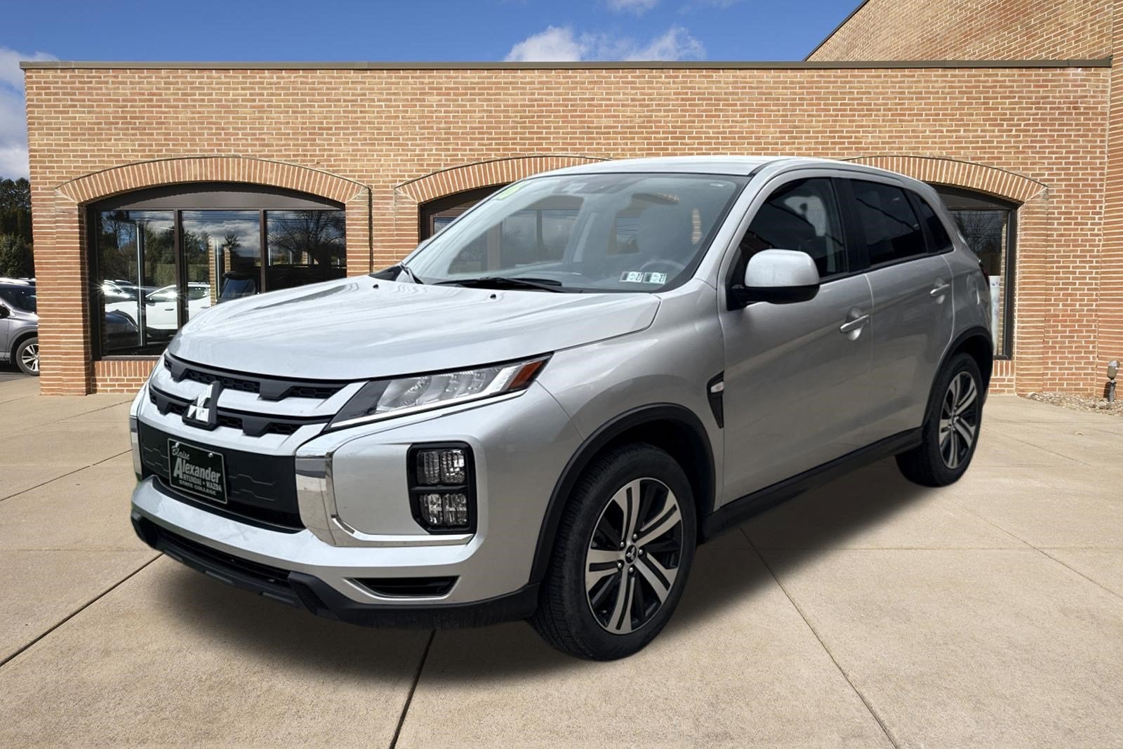 2026 Mitsubishi Outlander Sport ES