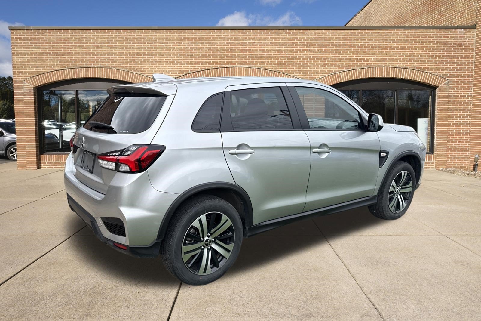 2026 Mitsubishi Outlander Sport ES