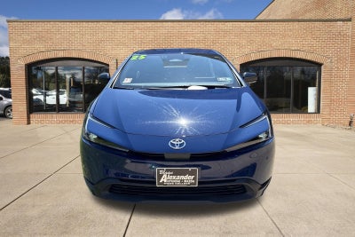 2025 Toyota Prius LE