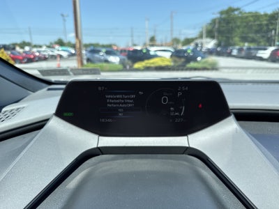 2025 Toyota Prius LE