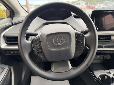 2025 Toyota Prius LE