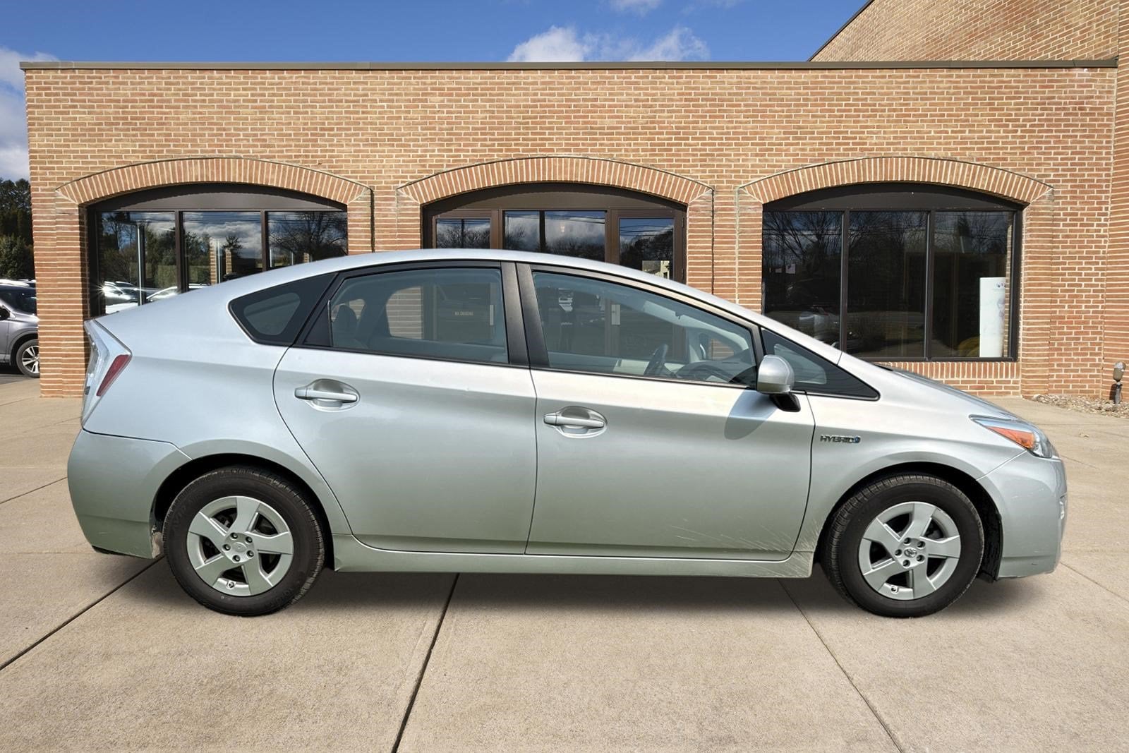 2010 Toyota Prius III