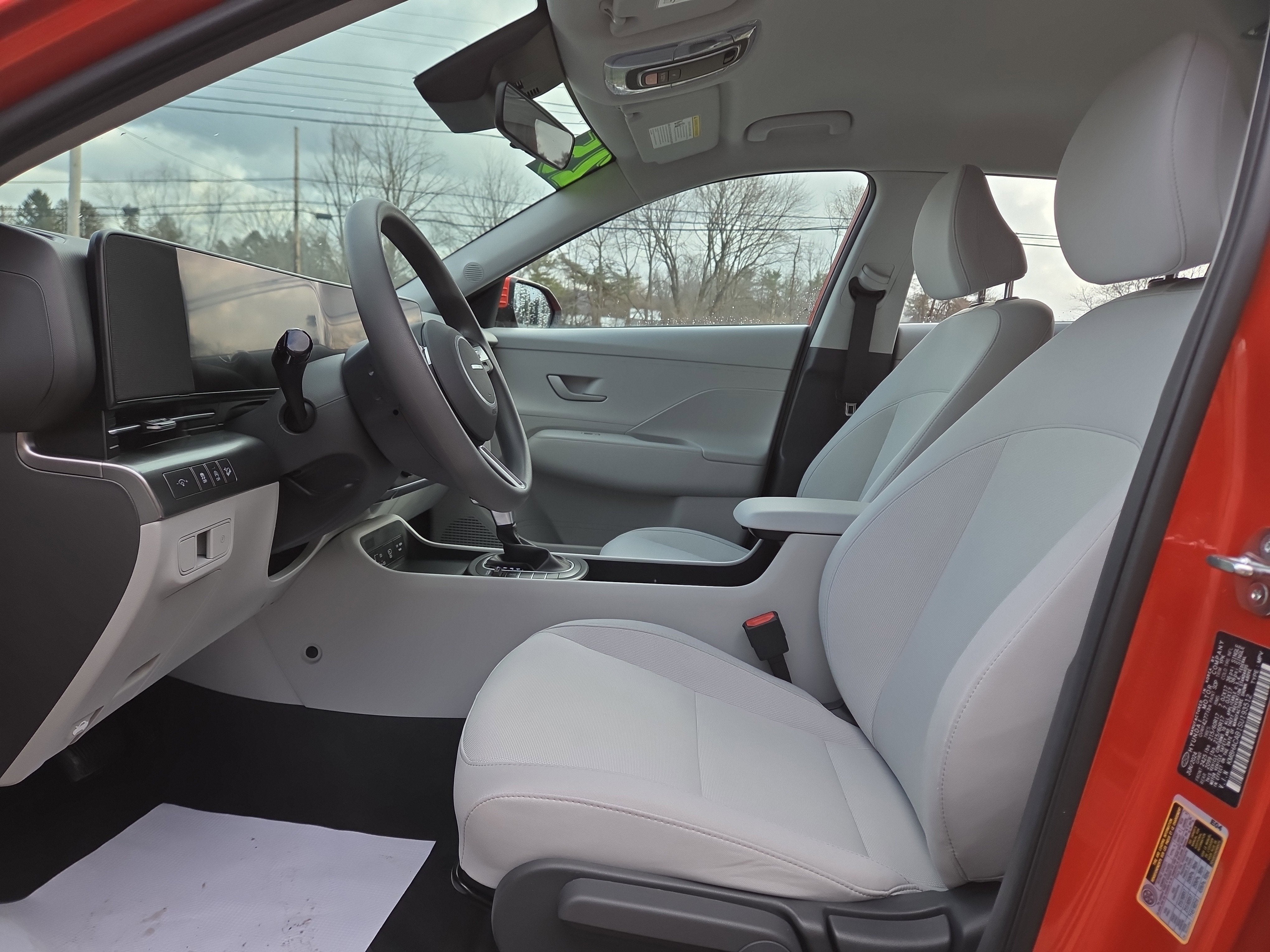 2025 Hyundai Kona SE