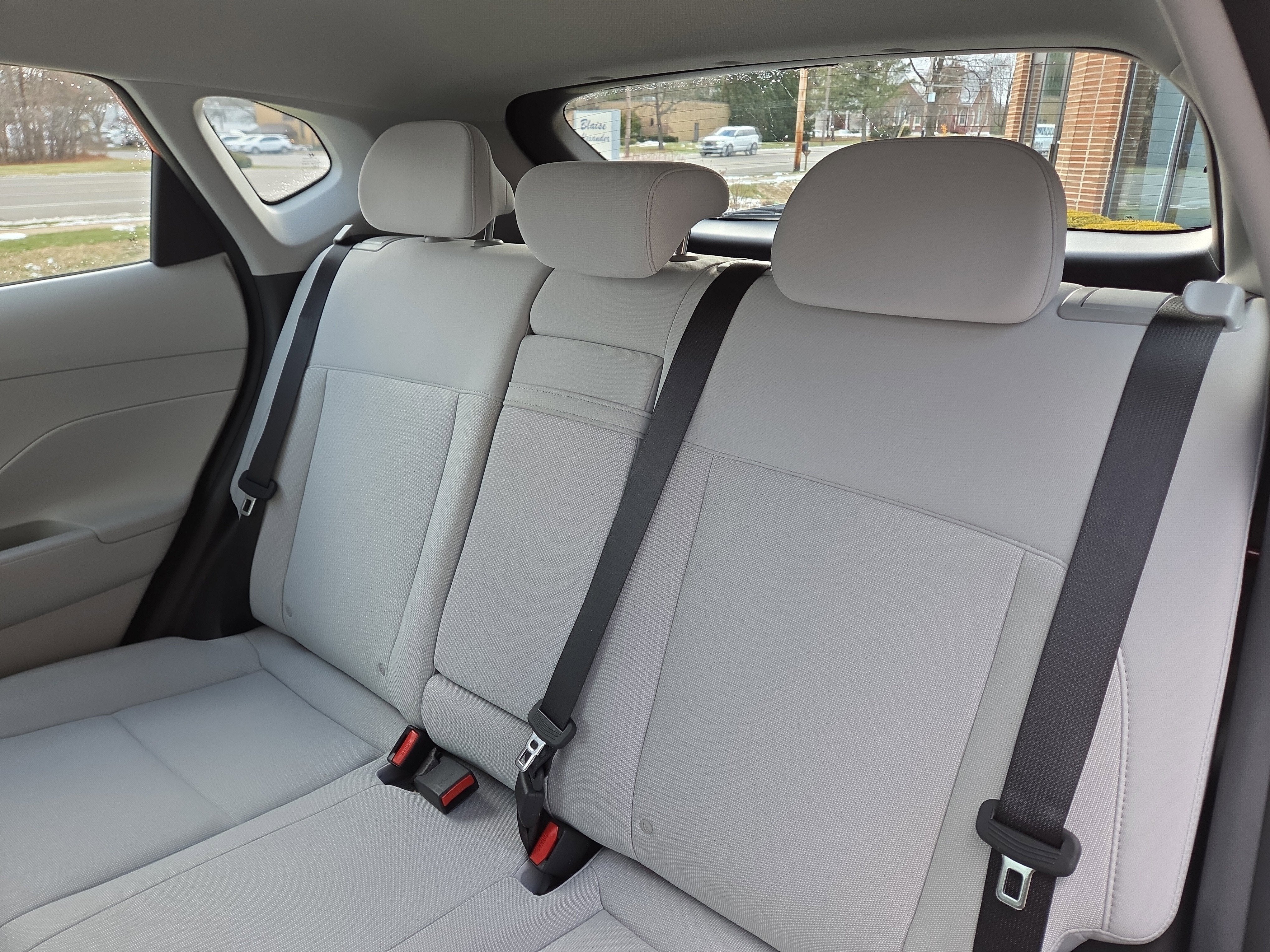 2025 Hyundai Kona SE