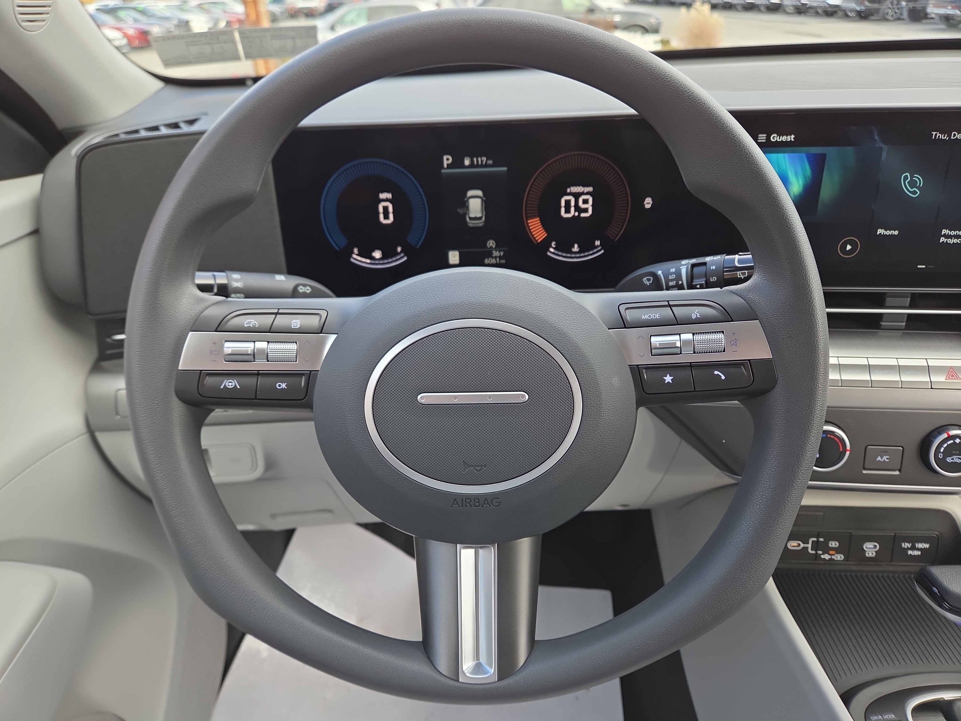 2025 Hyundai Kona SE