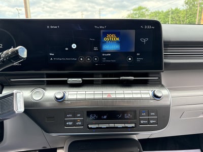 2024 Hyundai Kona Electric SEL