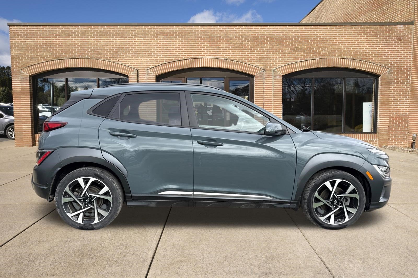 2022 Hyundai Kona Limited