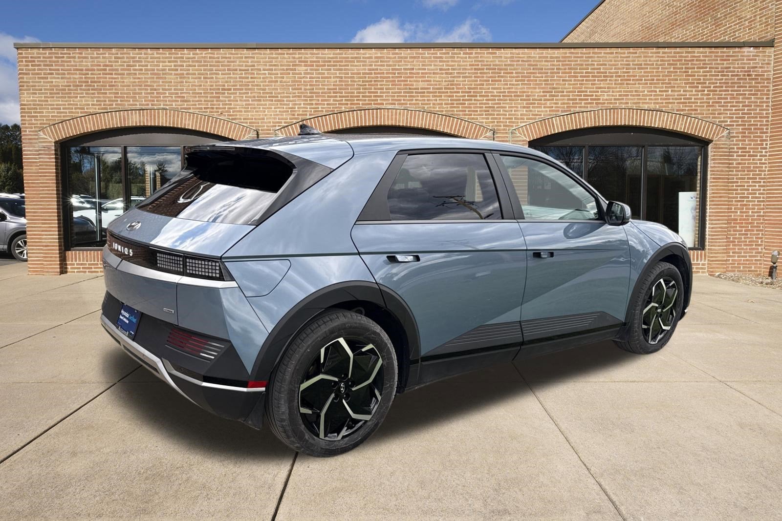 2024 Hyundai IONIQ 5 SEL
