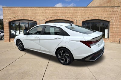 2025 Hyundai Elantra Hybrid SEL Sport