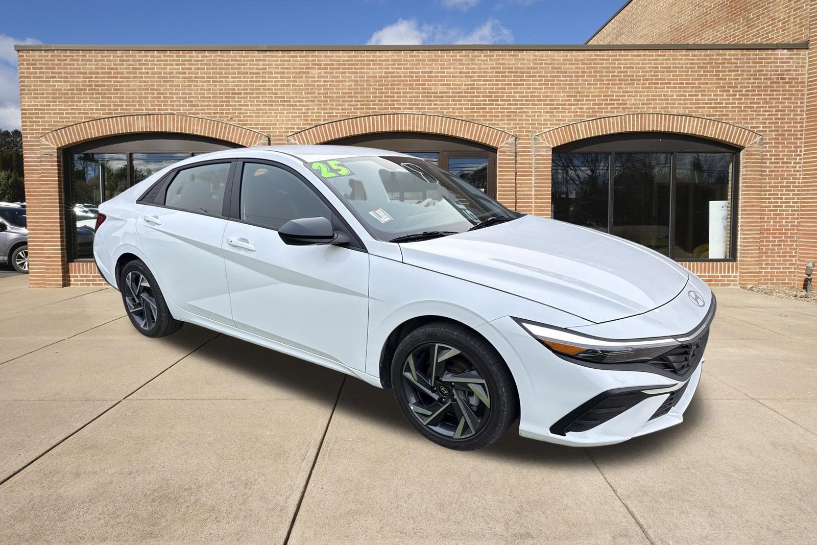 2025 Hyundai Elantra Hybrid SEL Sport