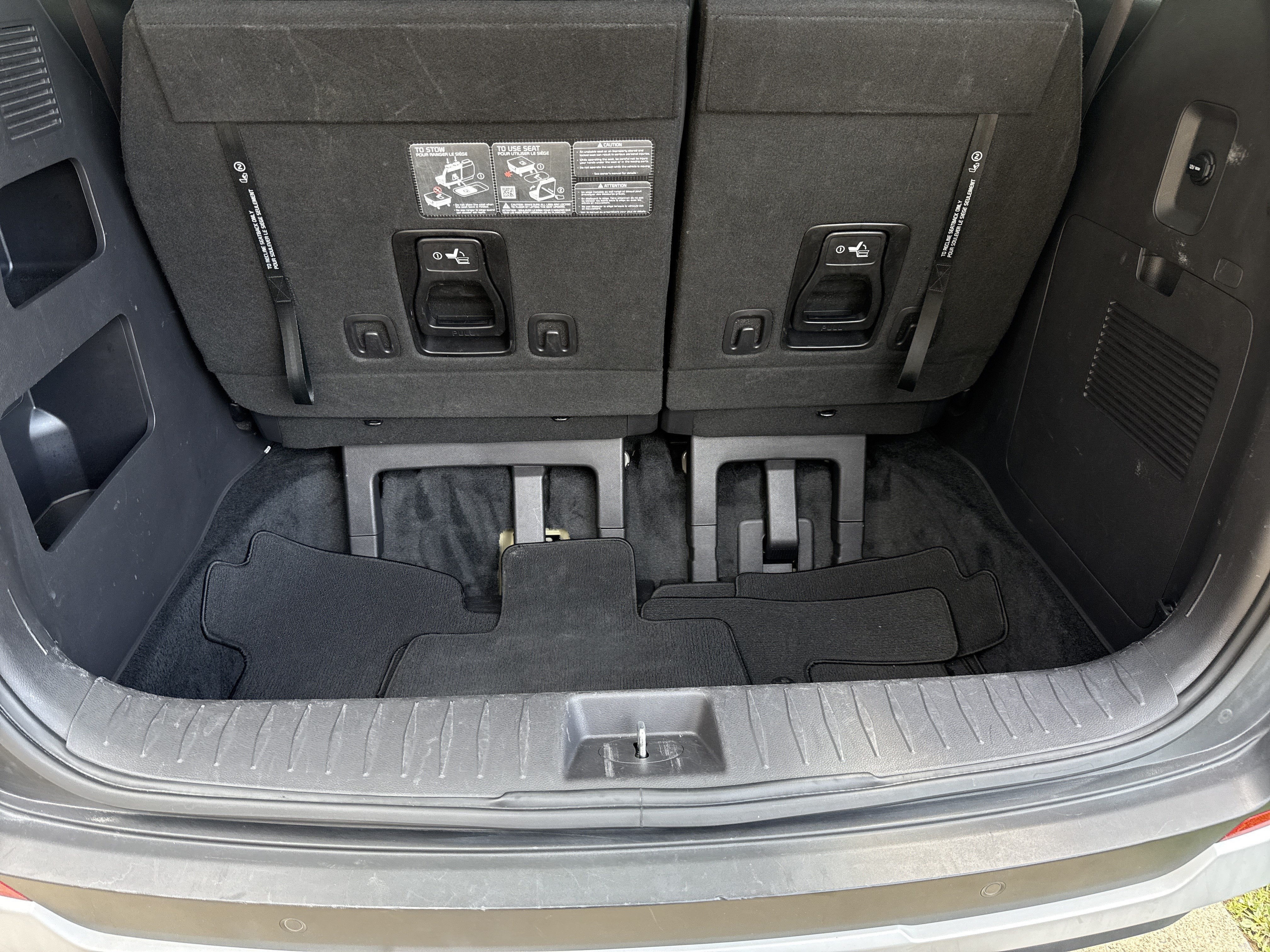 2025 Kia Carnival LXS