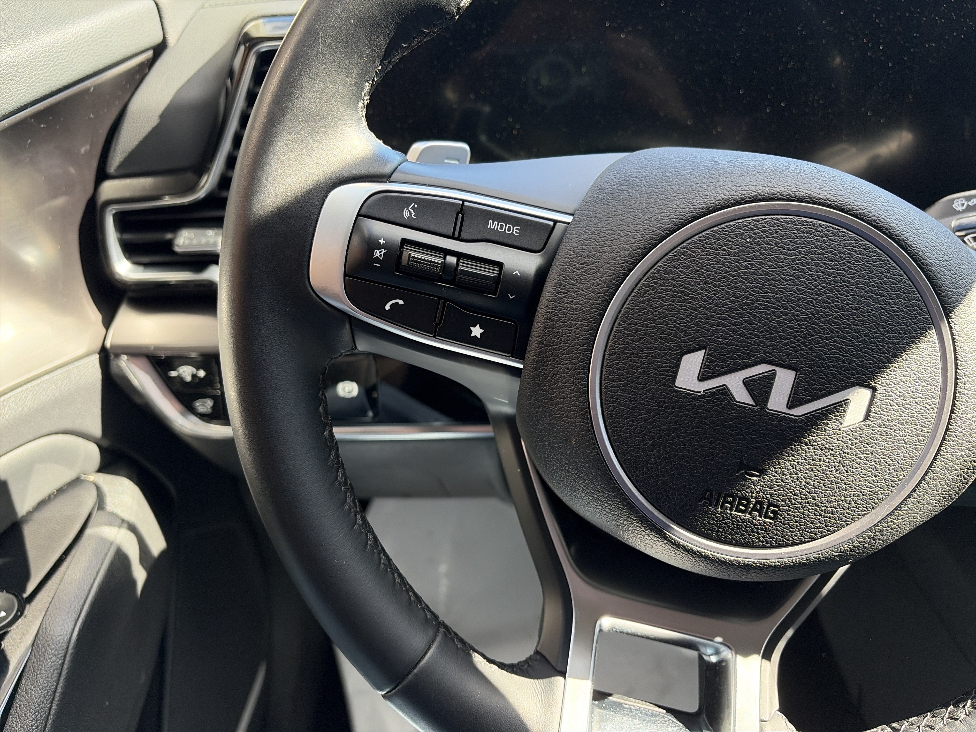 2025 Kia Sportage Hybrid EX