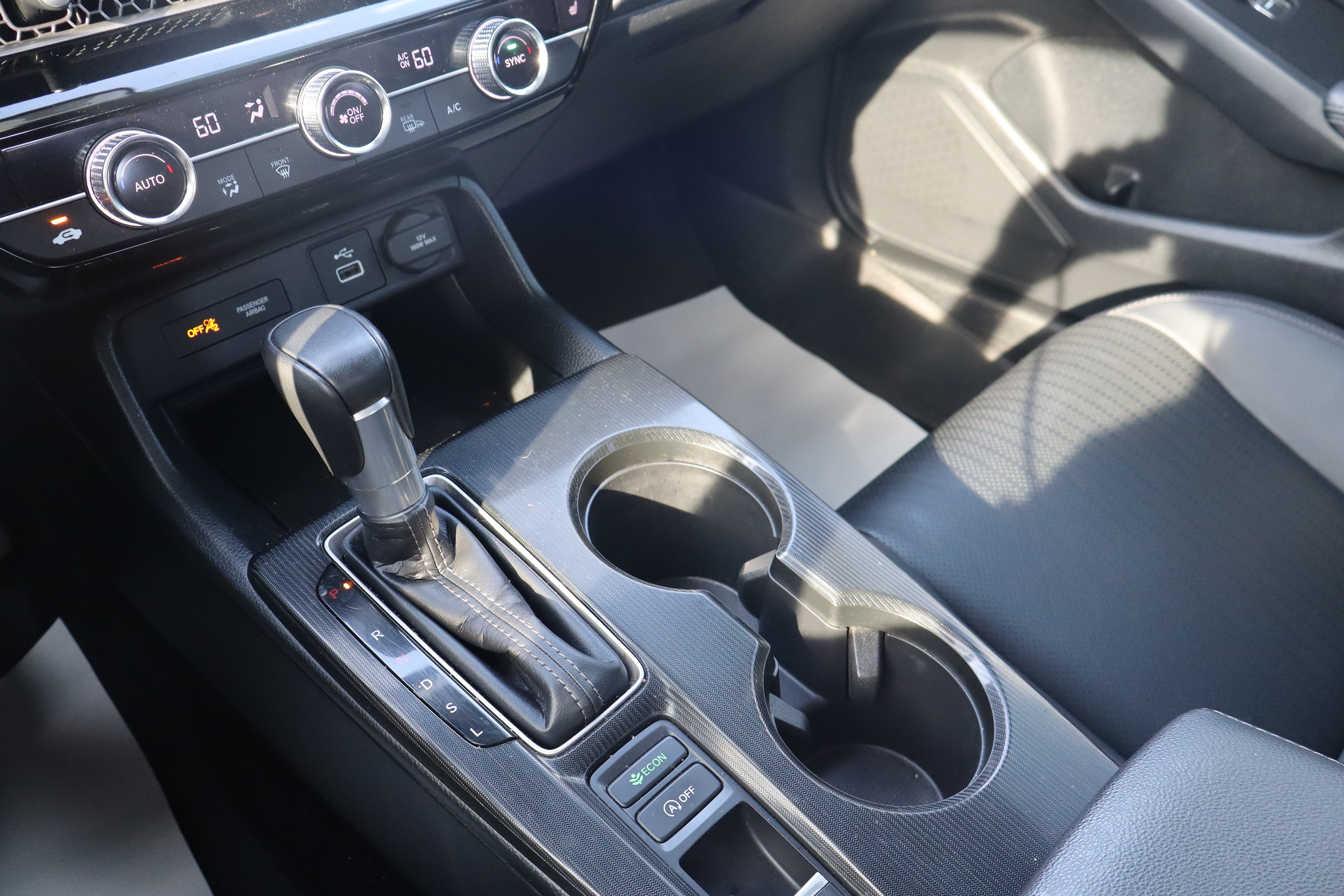 2024 Honda Civic Hatchback EX-L