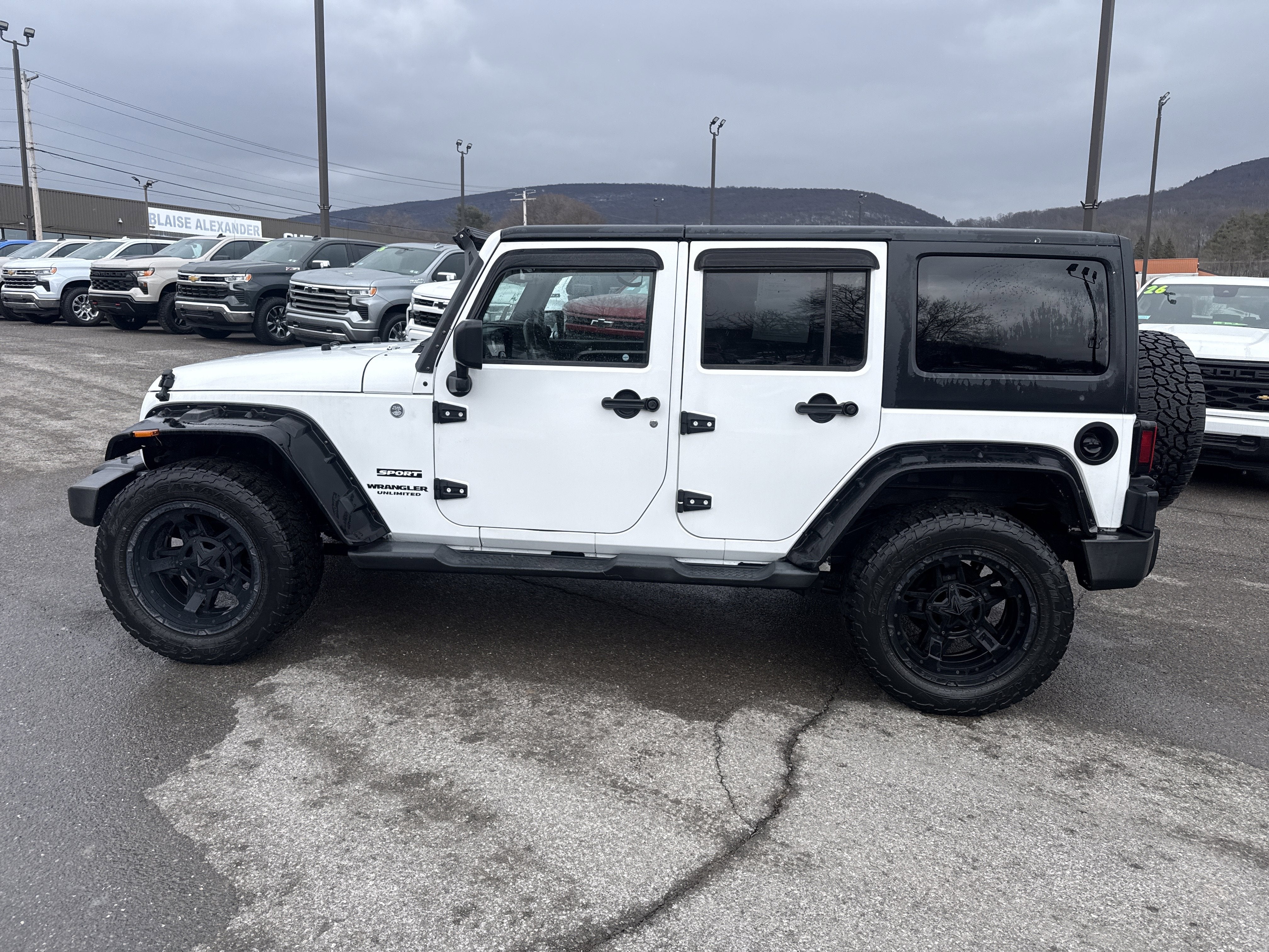 2013 Jeep Wrangler Unlimited Sport