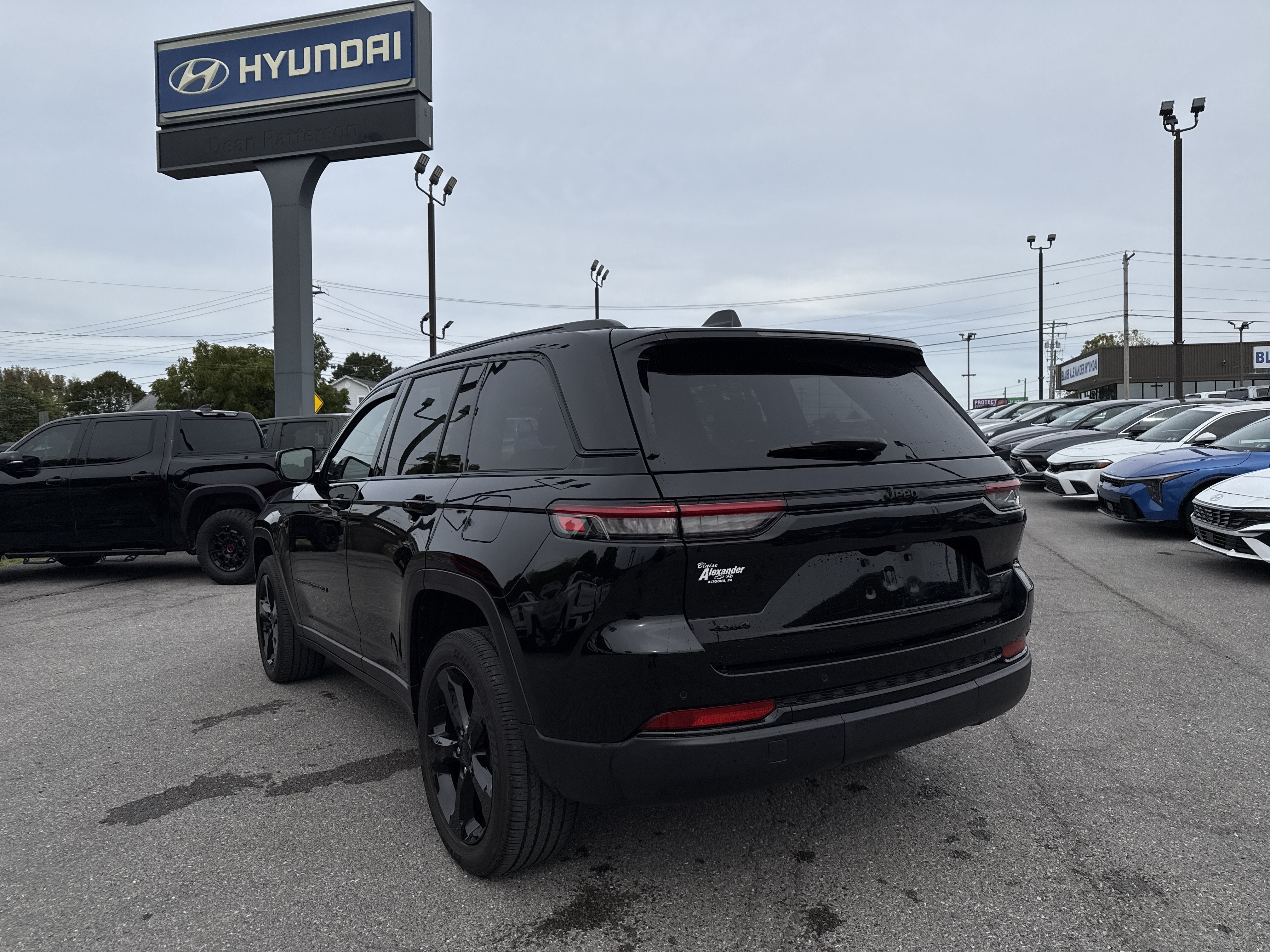 2024 Jeep Grand Cherokee Altitude
