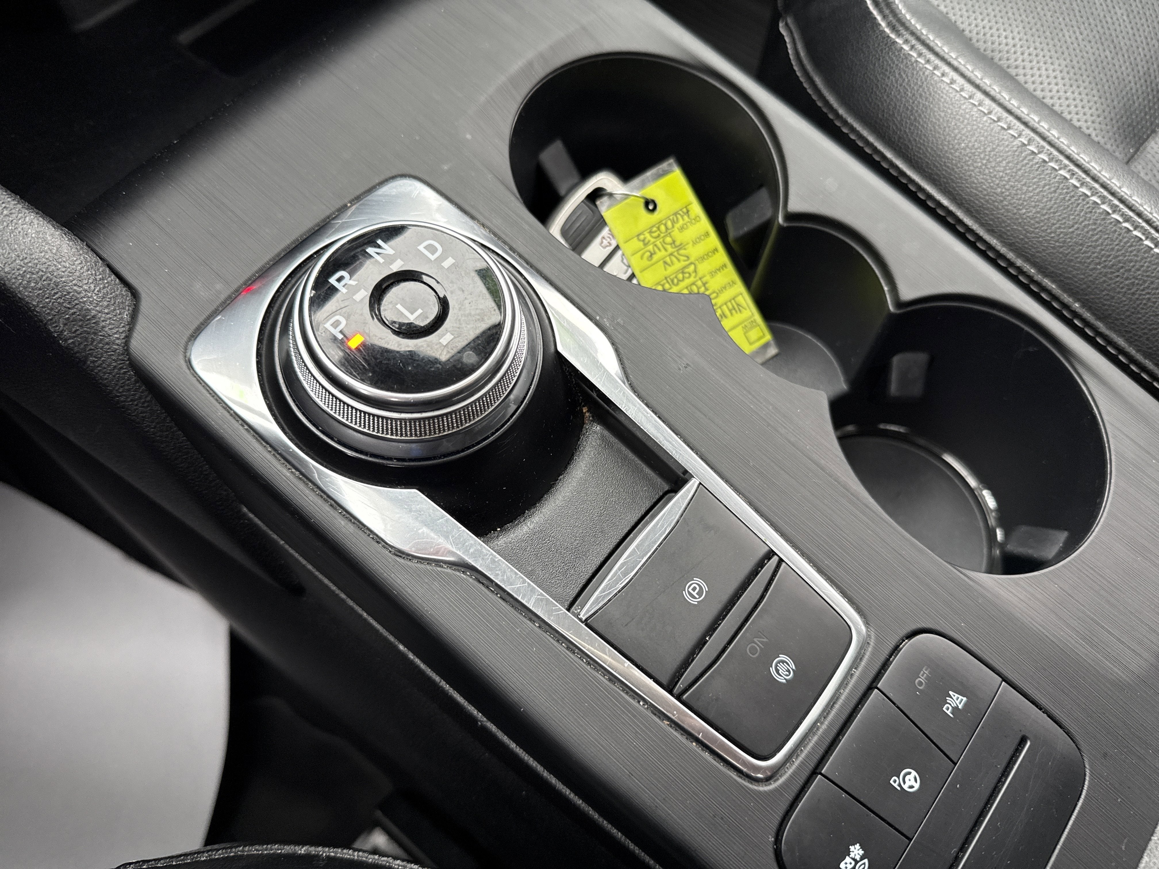 2020 Ford Escape Titanium Hybrid