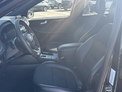 2025 Ford Escape ST-Line Select