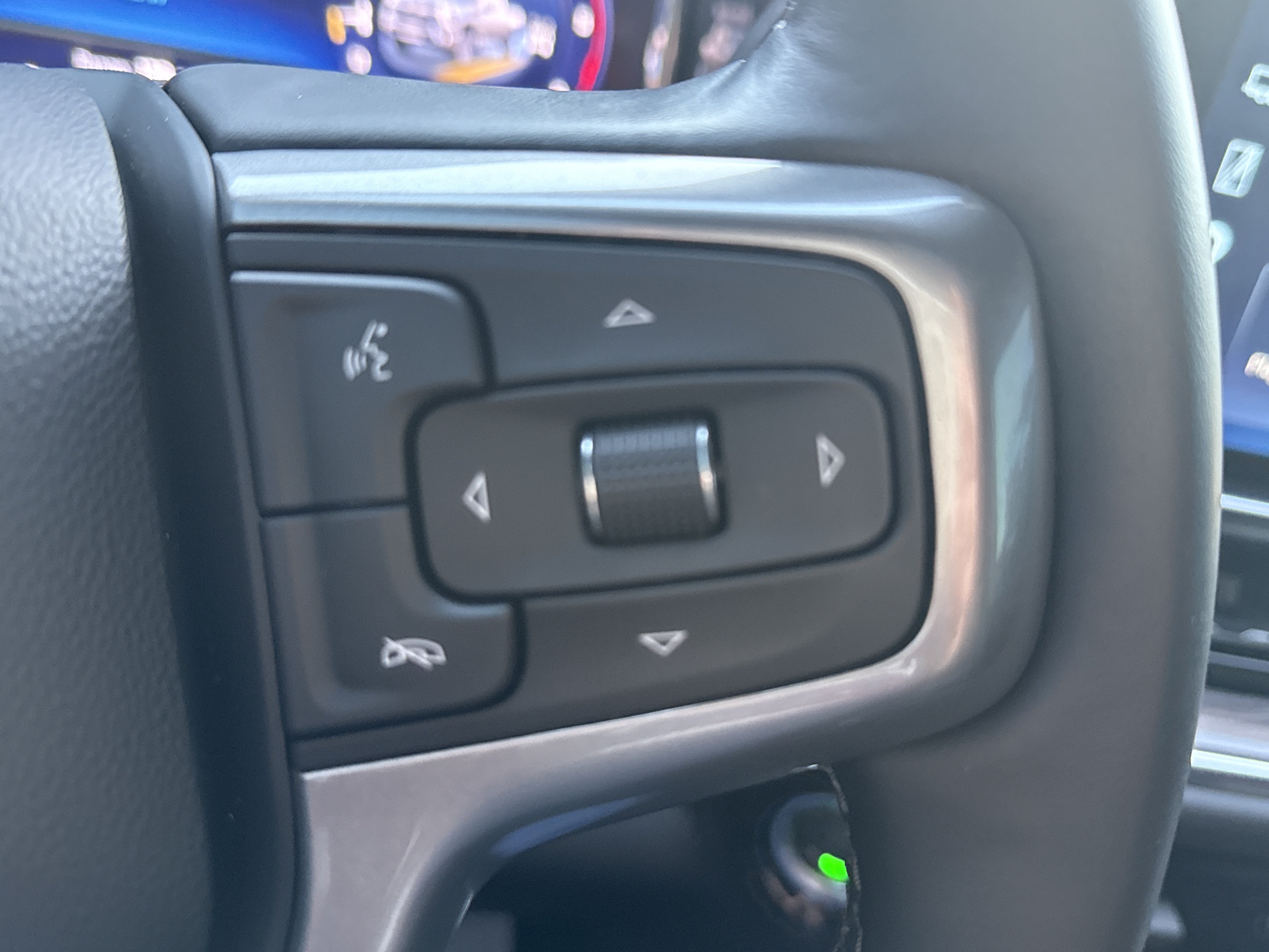 2025 Chevrolet Silverado 3500HD LTZ