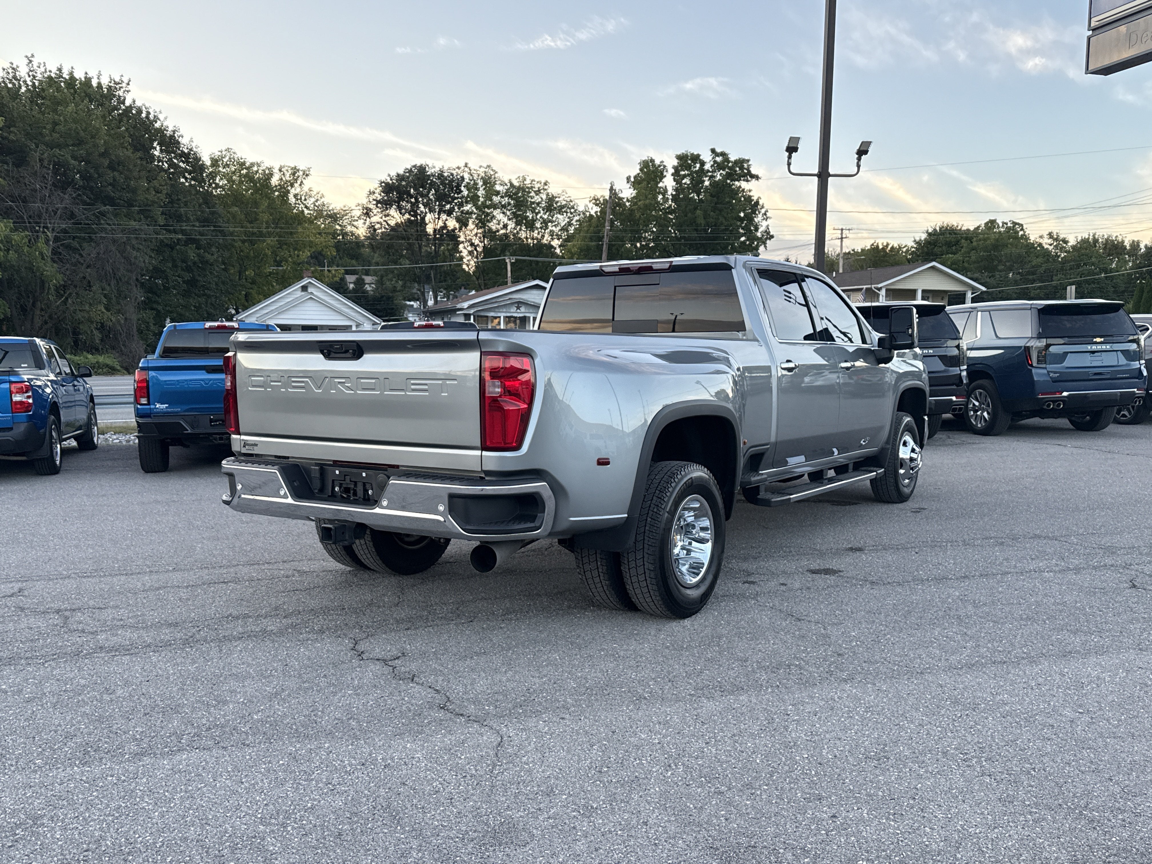 2025 Chevrolet Silverado 3500HD LTZ