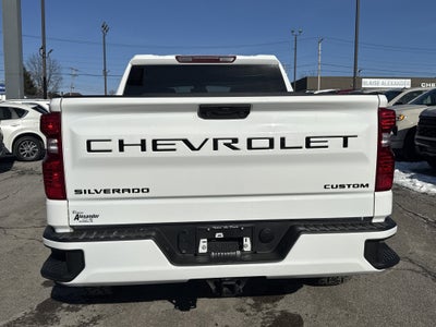 2023 Chevrolet Silverado 1500 Custom