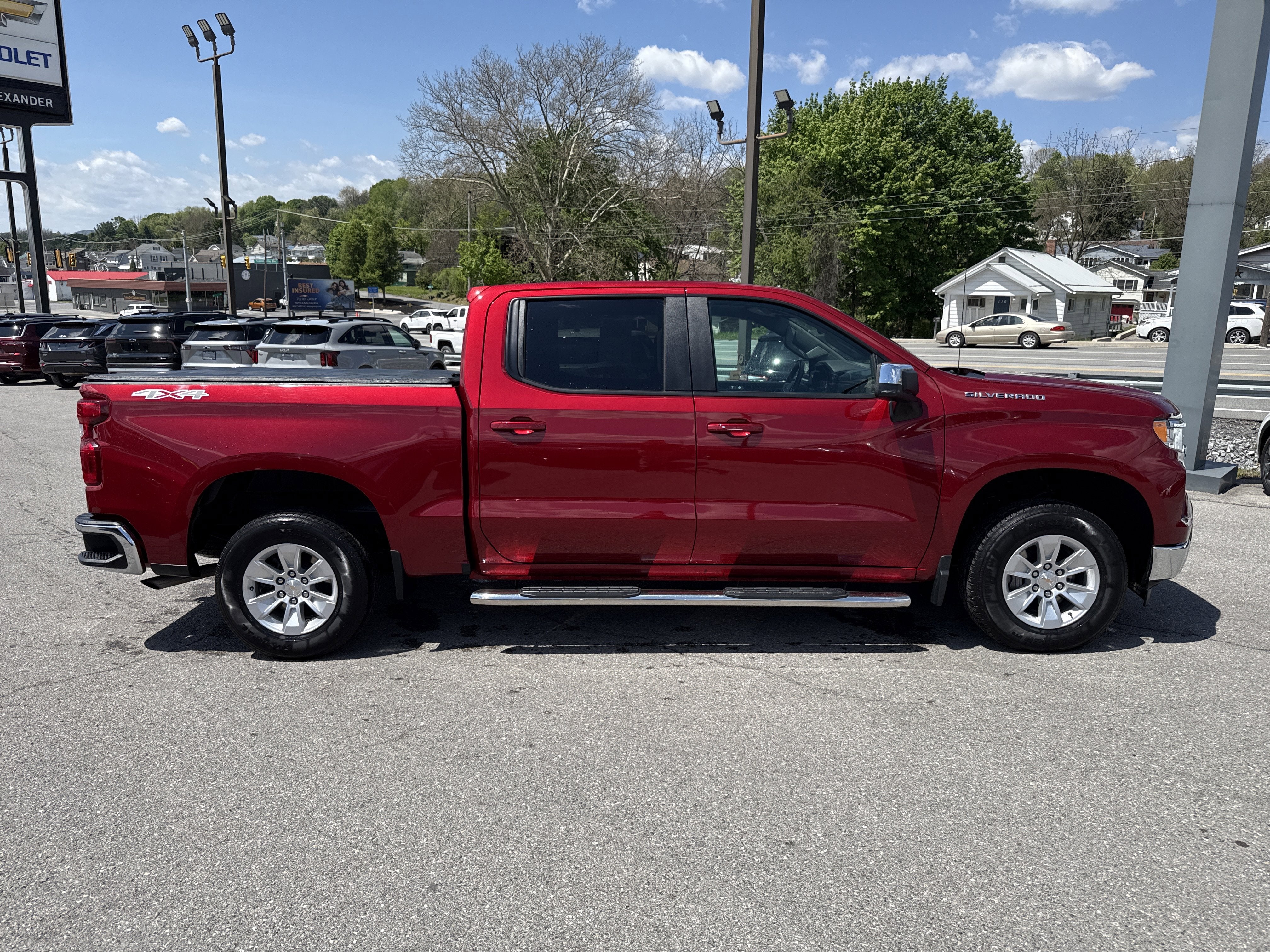 2023 Chevrolet Silverado 1500 LT
