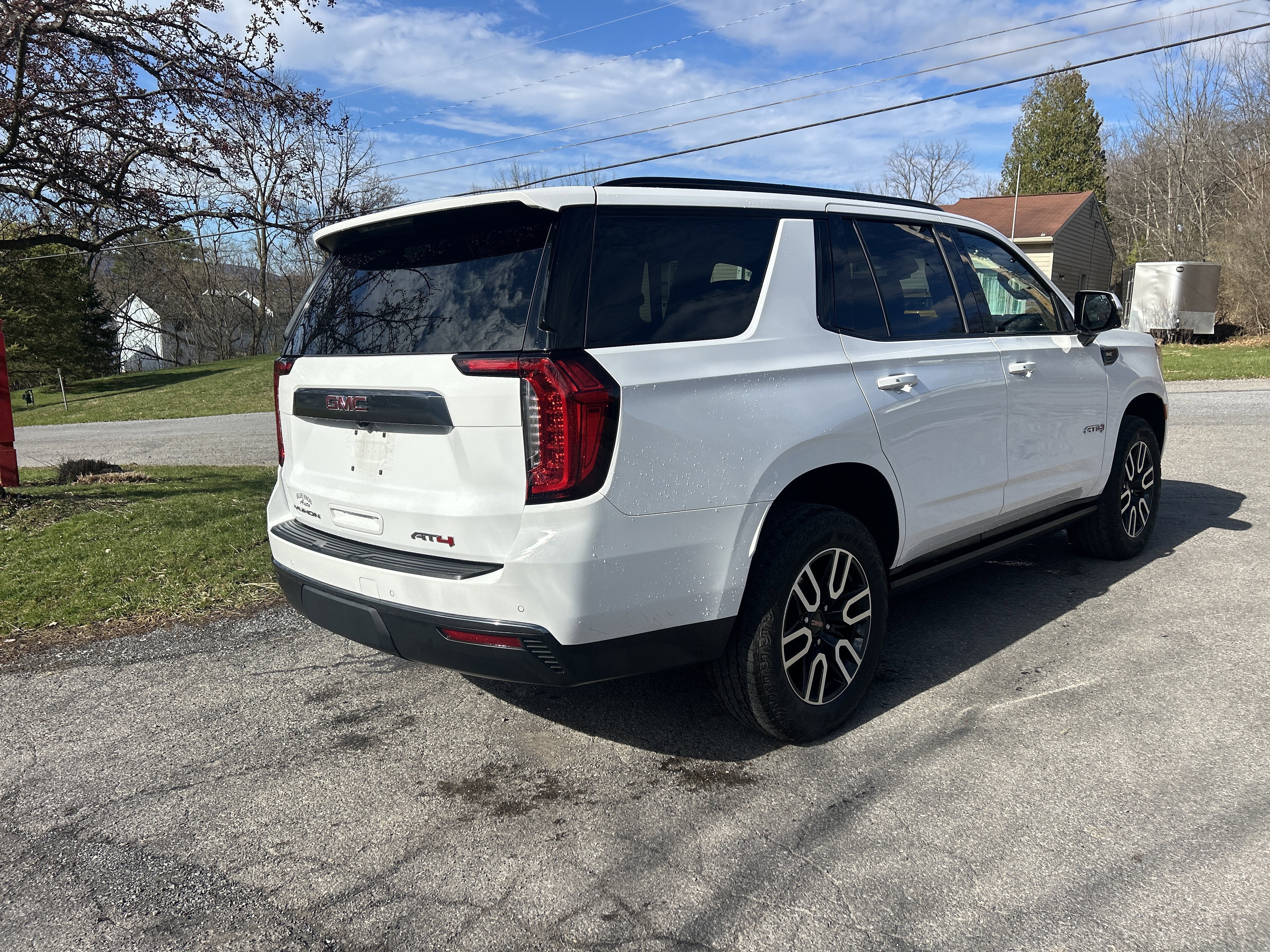 2024 GMC Yukon AT4
