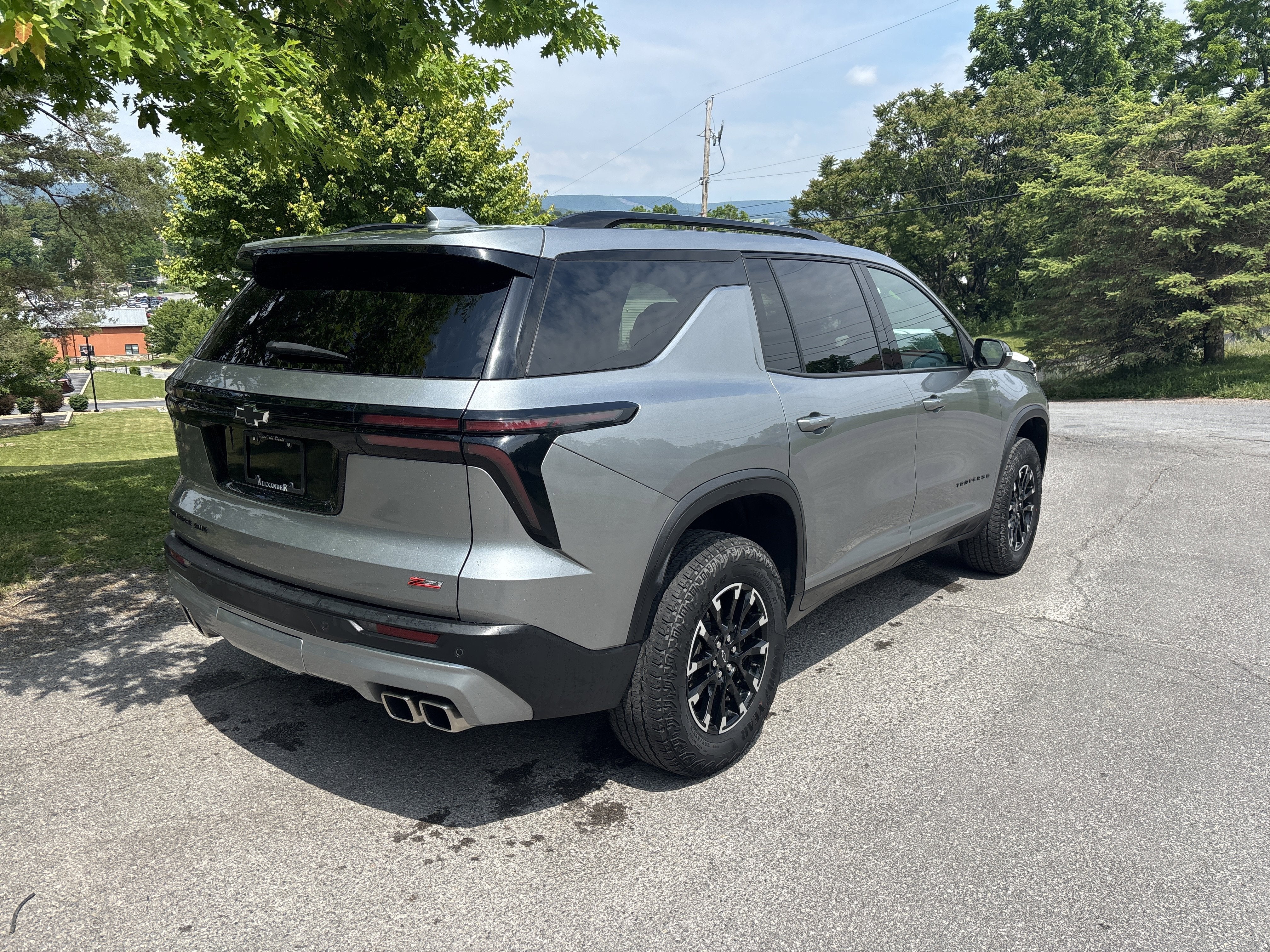 2025 Chevrolet Traverse AWD Z71