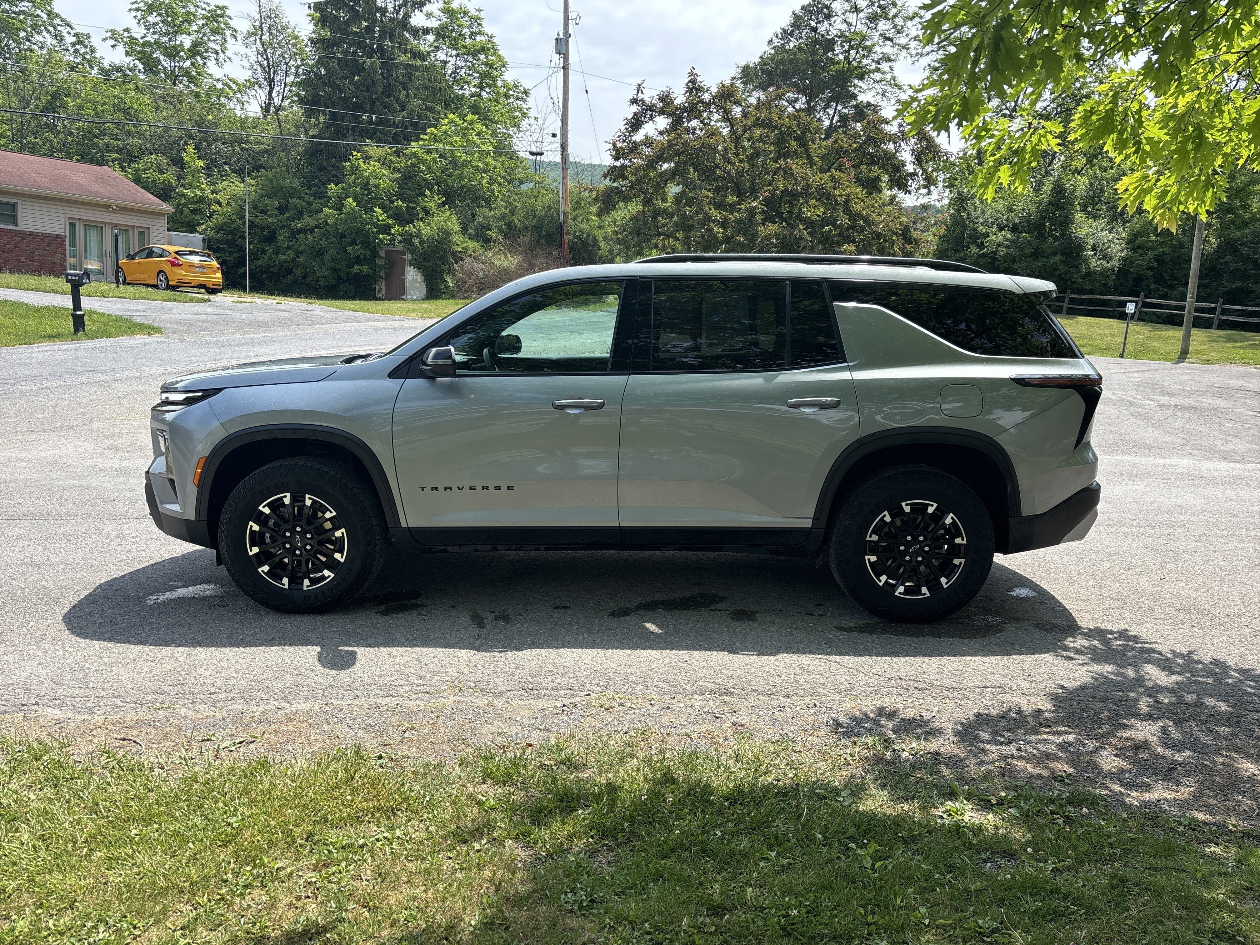 2025 Chevrolet Traverse AWD Z71