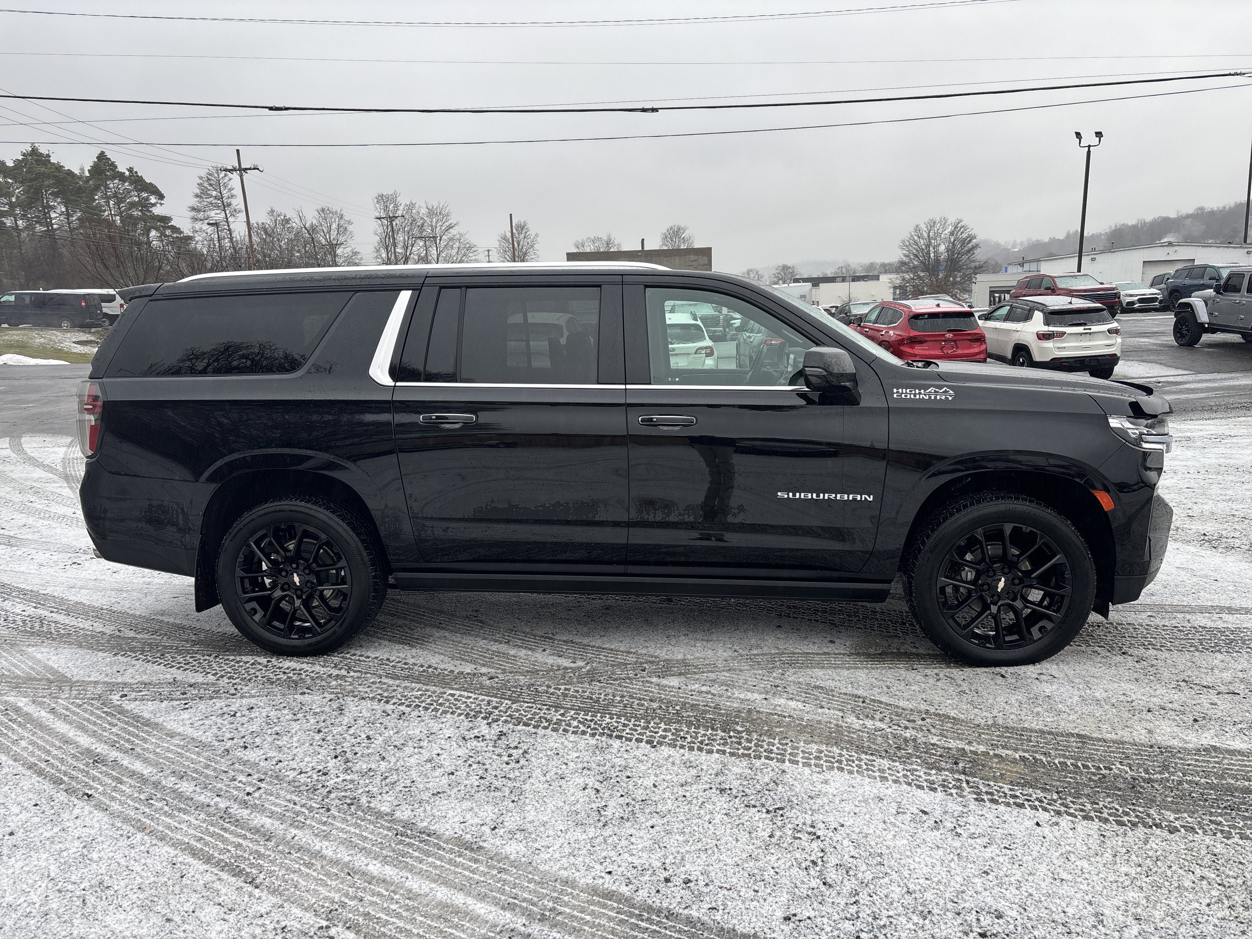 2023 Chevrolet Suburban High Country