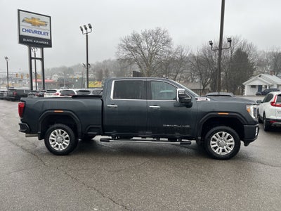 2022 GMC Sierra 2500HD Denali