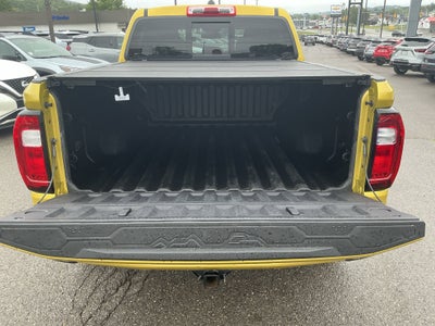 2023 GMC Canyon 4WD AT4