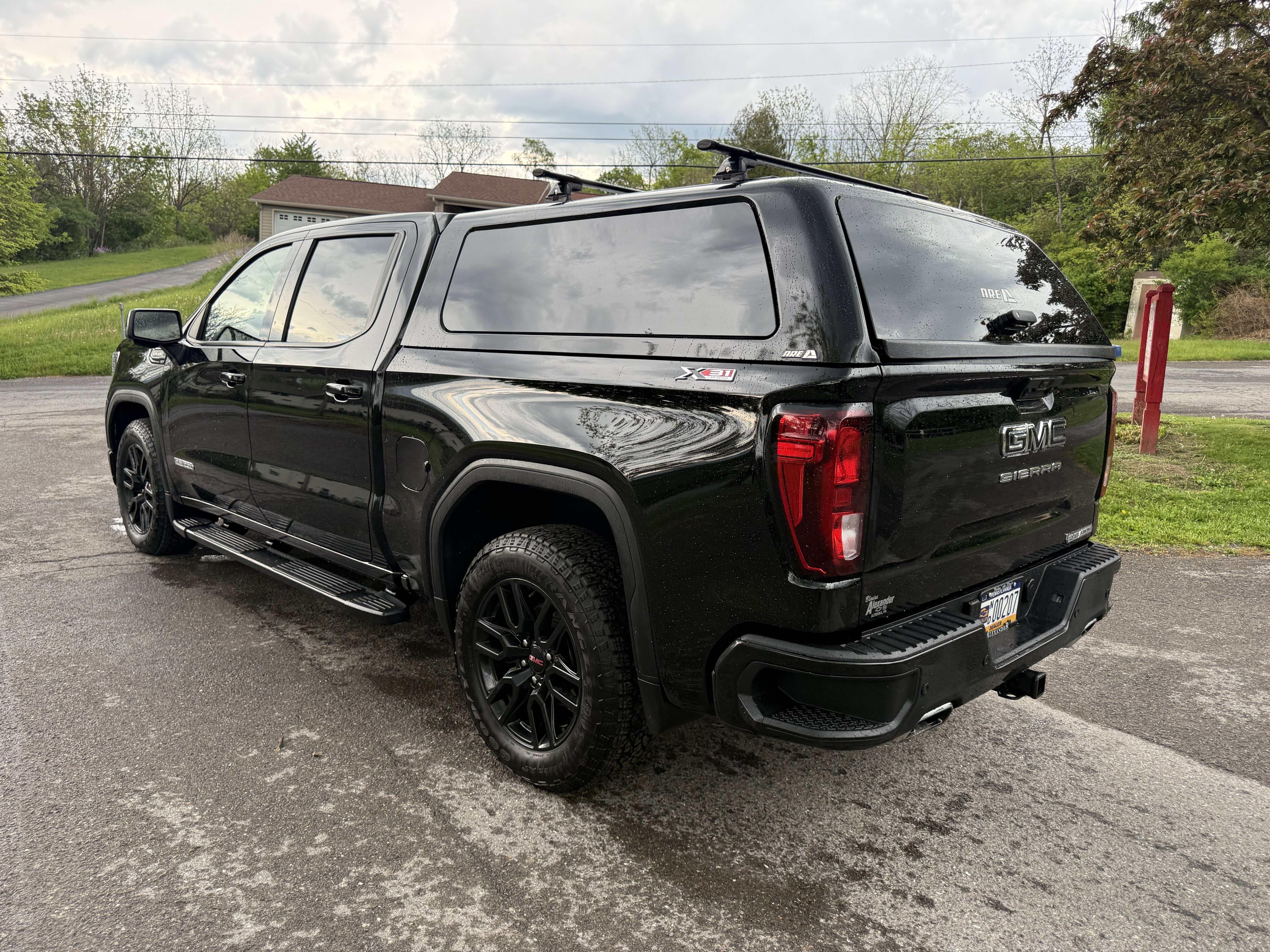 2025 GMC Sierra 1500 Elevation