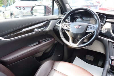 2022 Cadillac XT6 Premium Luxury