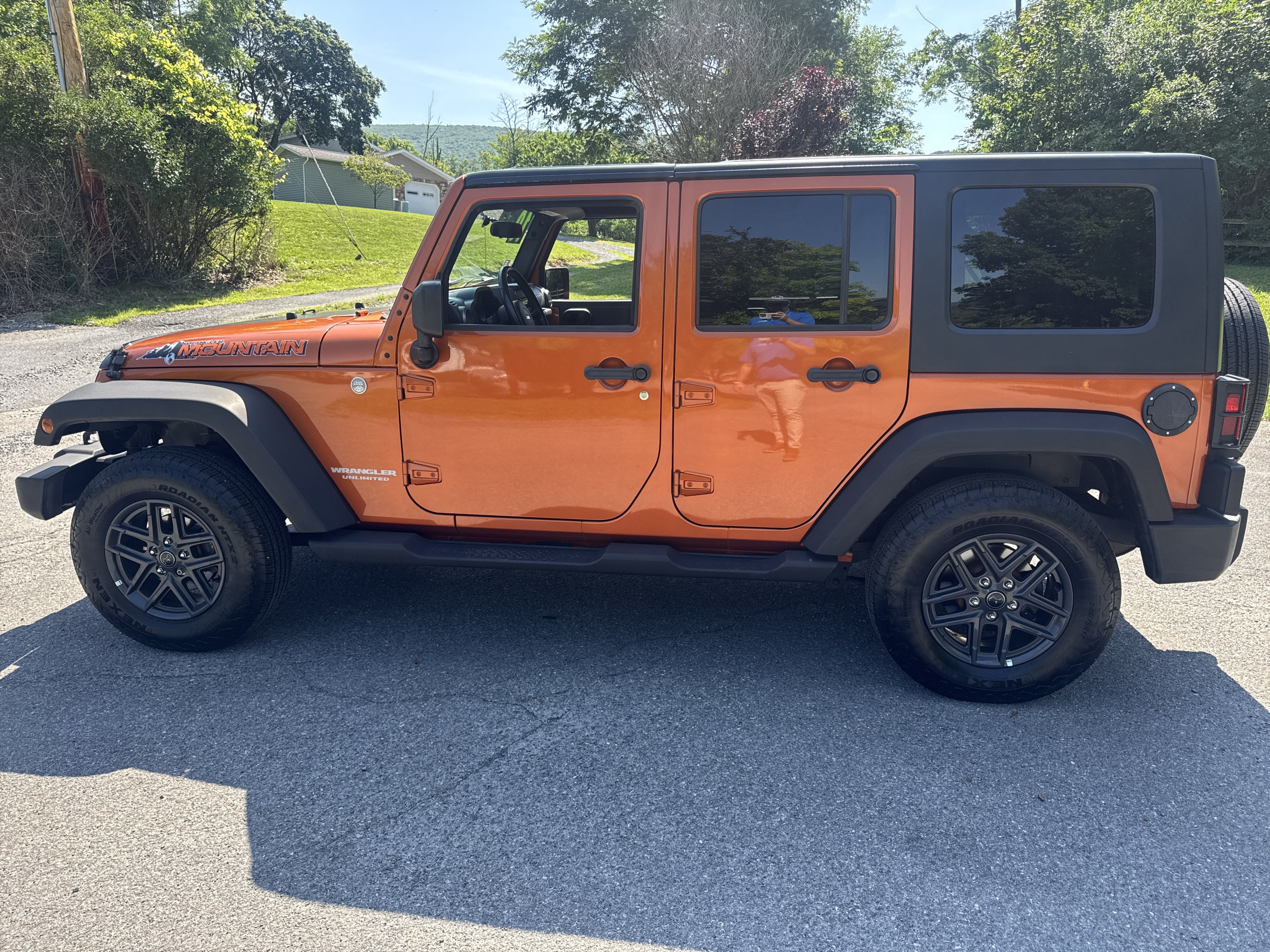 2010 Jeep Wrangler Unlimited Mountain