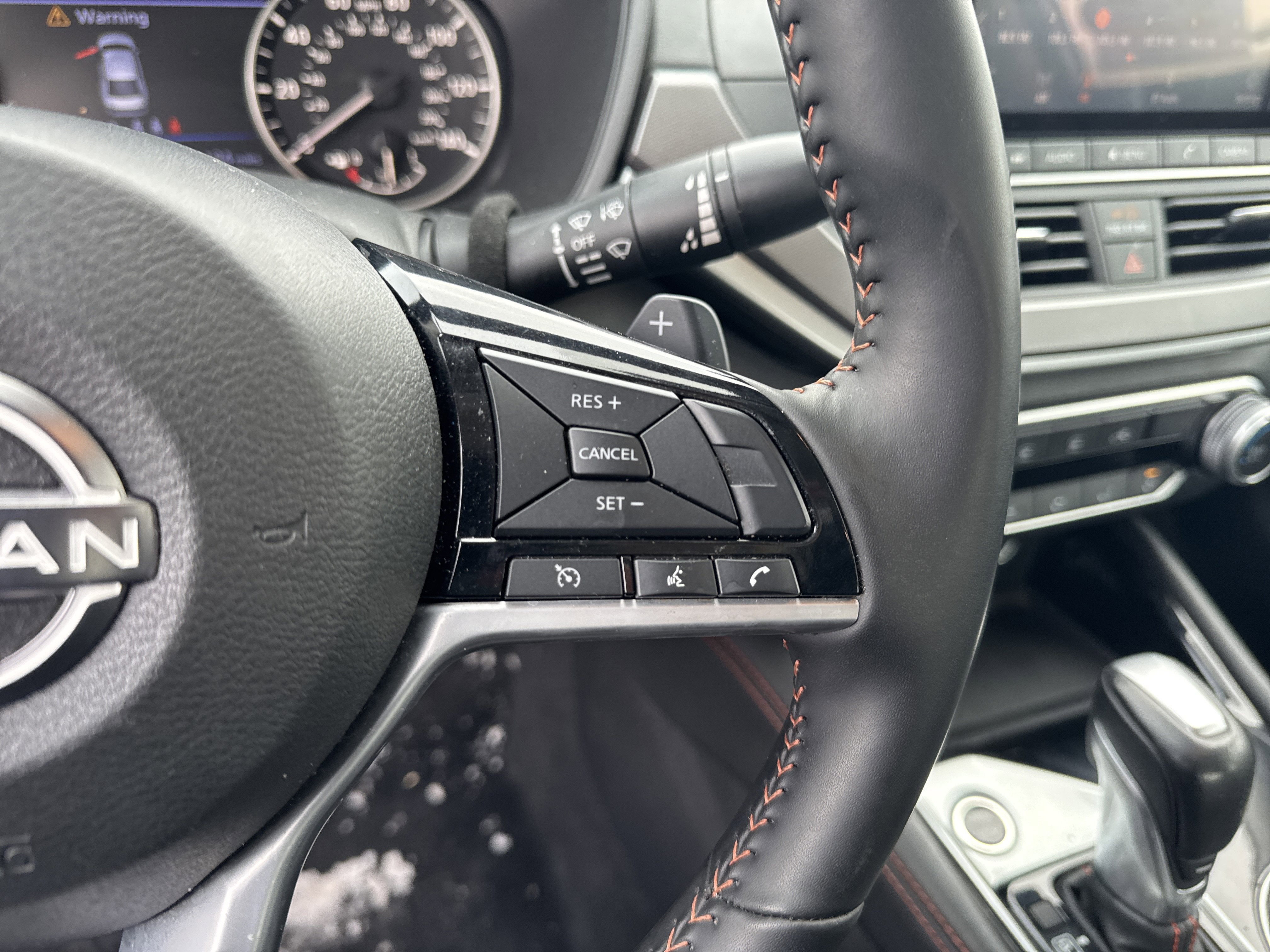 2025 Nissan Altima SR