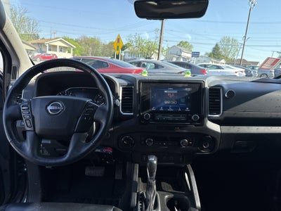 2023 Nissan Frontier SV